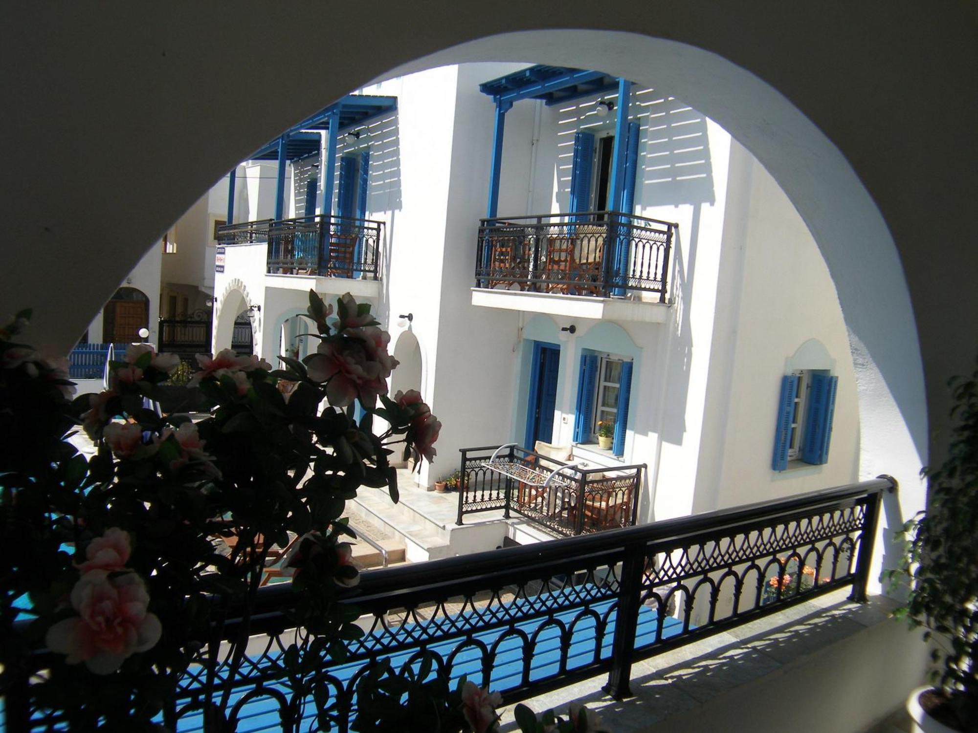艾琳2号公寓式酒店 Naxos City 外观 照片